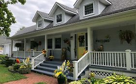 Yellow Door Bed And Breakfast